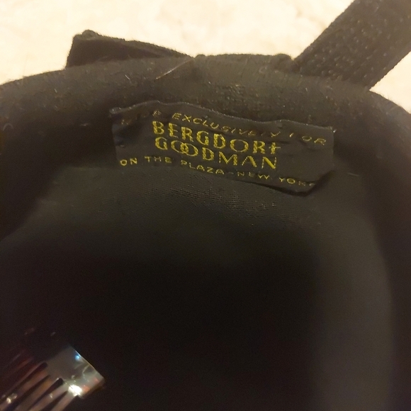 Vintage mink Bergdorf Goodman hat main image 4